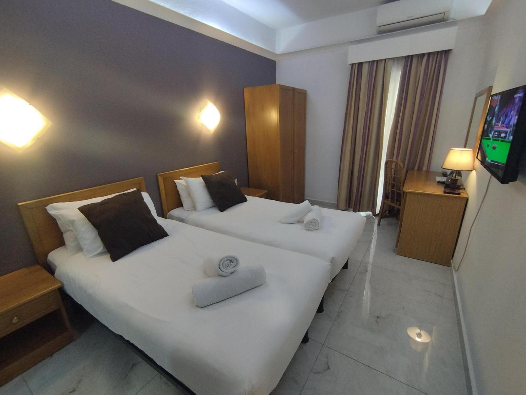 סליאמה The Windsor Hotel מראה חיצוני תמונה