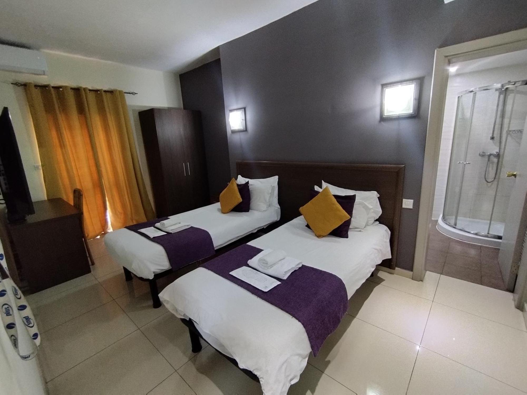 סליאמה The Windsor Hotel מראה חיצוני תמונה